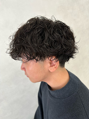 シャドウパーマ