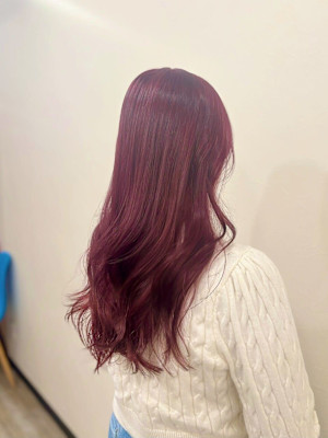 チェリーレッド