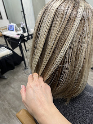 白髪ぼかしハイライトケアカラー池袋