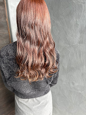 赤みブラウンカラー