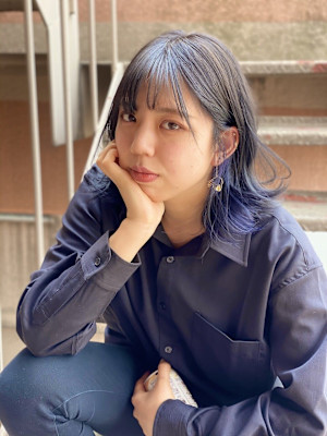 ミッドナイトグレージュ×イヤリングカラー