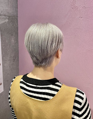 シルバーカラー