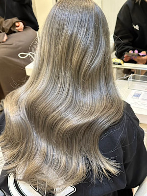 Anna Lanna 表参道【アナラーナ】×スタイル