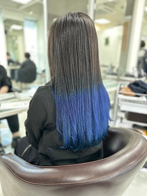 毛先ブルーグラデーション