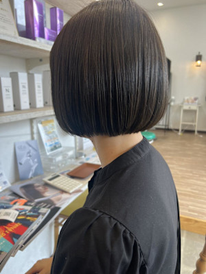 ボブ／透明感カラー