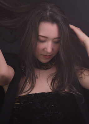 洗練された魅力 × アッシュの透明感 ☆惹きつける魅力UP