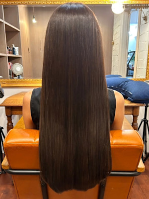 髪質改善トリートメント　グレージュ　艶髪ロング　縮毛矯正
