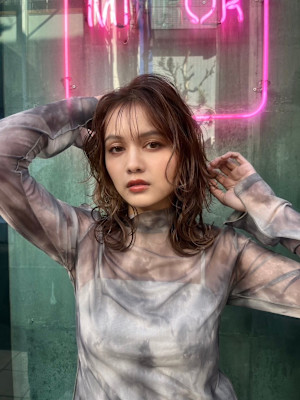 mina by ONE's×スタイル