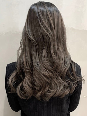 【SOURCE】パールグレージュ