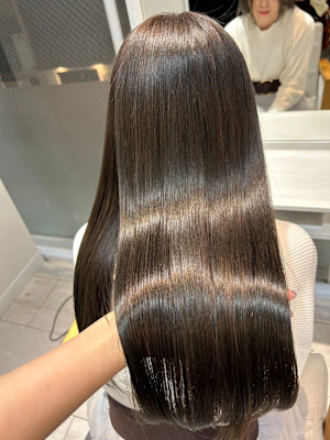 20代30代40代ストレートアッシュベージュ髪質改善ロング