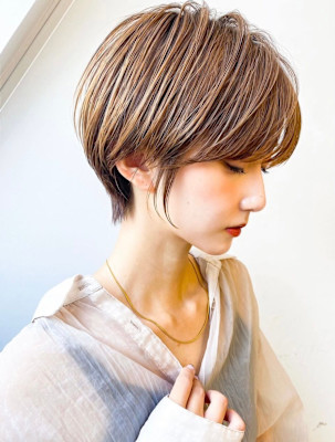 20代30代大人可愛い韓国風レイヤーショートボブアッシュ