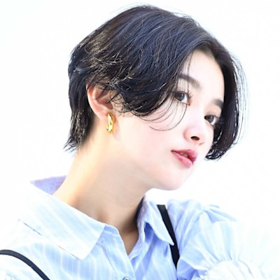 [Inity]フェザーショート×ブルーカラー