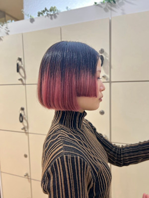 アシンメトリーボブ×デザインカラー PINK