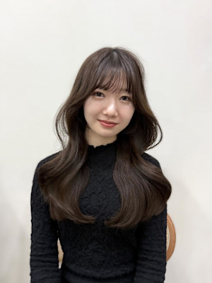 韓国風くびれレイヤーカット