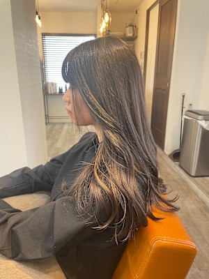 イヤリングカラー