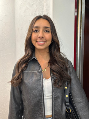 English Speakers/ ダブルカラー/ 新宿