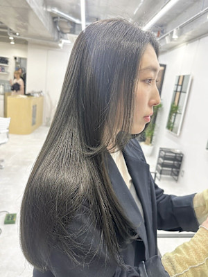 【Mai】@mai_fjw　カーキグレージュ