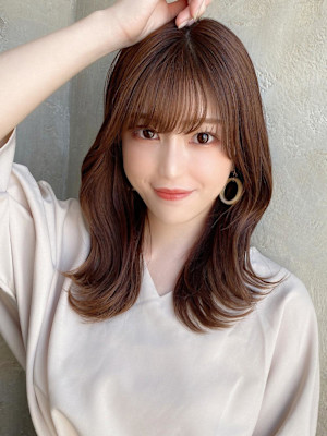 ウェーブミディアム/メルティカラー/レイヤー/似合わせカット