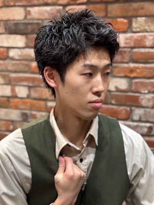 スパイキーショート