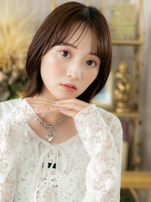 透けバングツヤ髪アースカラーくびレイヤー　くすみベージュ