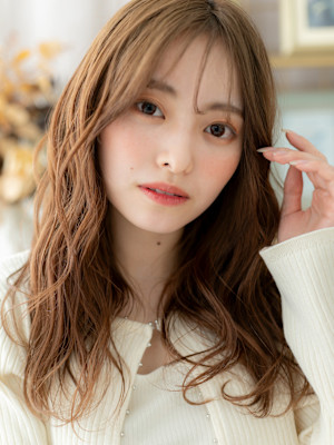 韓国風エレガンスこなれ感ニュアンスパーマ　韓国風巻き