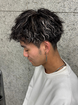 メンズ　ホワイトメッシュツイストスパイラルパーマ