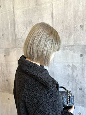 アッシュブロンド