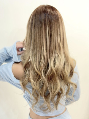 ブロンドグラデーション