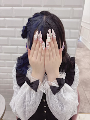 髪が短めさんでもできる片耳ひつじヘア＊まゆ