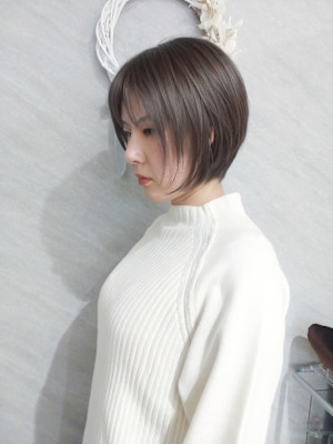 ３０代におすすめのショートボブスタイルです。