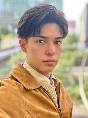 メンズ　前髪　立ち上がり　ボリュームアップ　メンズカット