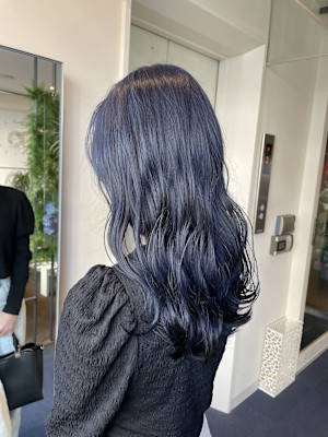 【W_SALON 河原町】ネイビーブルー×波巻ロング