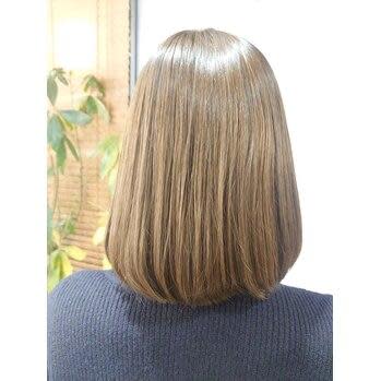 キラテラカラーでジンジャーベージュ