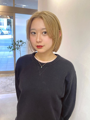 ブロンド/ボブ/ミルクティーベージュ/ブリーチ/ハイトーン