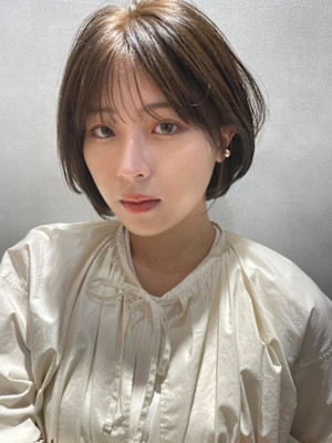丸みショートシースルーバングで可愛く