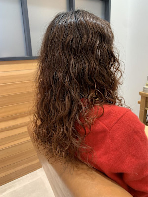 ちゅるっとパーマ