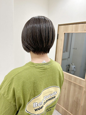 ☆ショートボブ　白髪ぼかしハイライトグレージュ