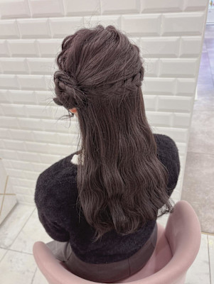 ふわふわハーフ片耳おだんご＊まゆ