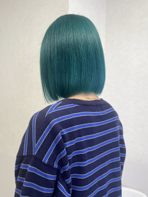 高発色！マニキュアで作るグリーンカラー♪