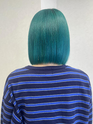 高発色！マニキュアで作るグリーンカラー♪