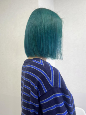 高発色！マニキュアで作るグリーンカラー♪