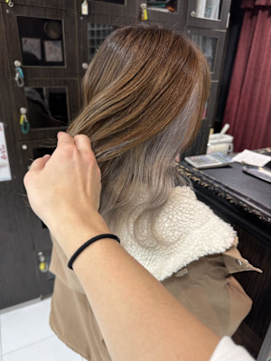 シルバーインナーカラー【錦糸町北口】