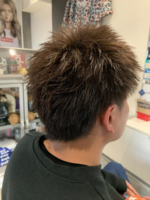 スパイキーショート