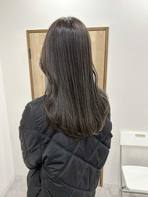 ☆透明感カラー　カーキグレージュエモージュカラー