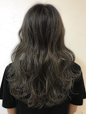 【WILLOW】グレージュ×波ウェーブ