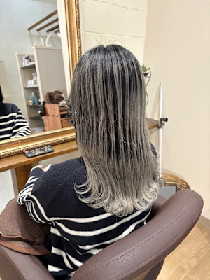 バレイヤージュカラー