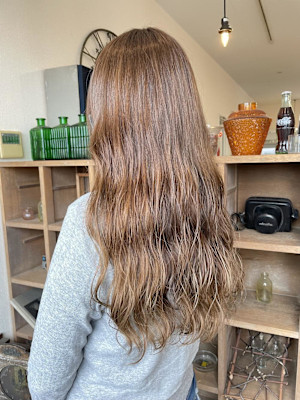 ハニーベージュ