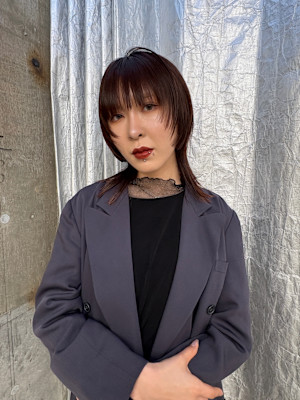 ステップボーンカットウルフレイヤー/ミディアムレイヤー