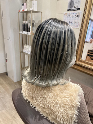 バレイヤージュカラー