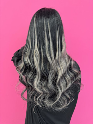 黒髪でもギャルになれる！ハイライトstyle！